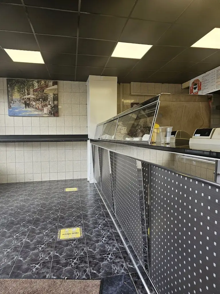 Milano's Takeaway_Rochfortbridge_slider_image_1