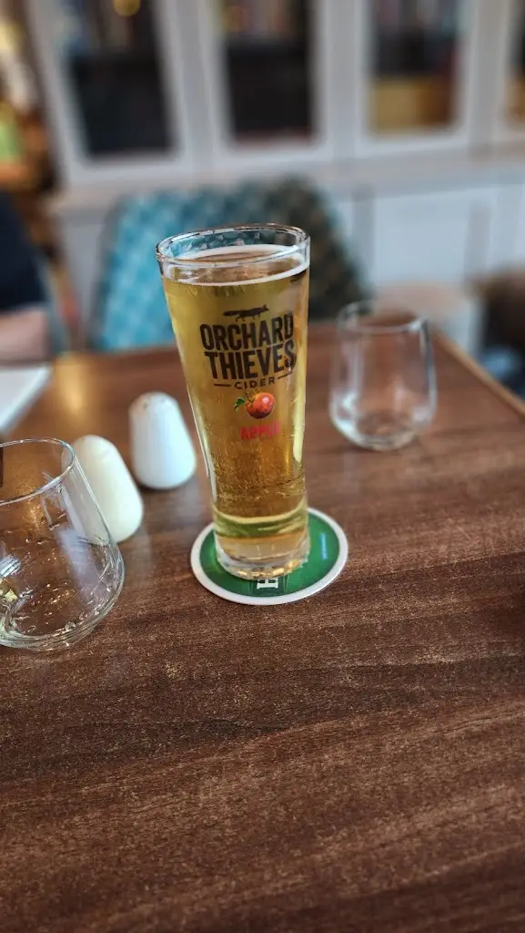 Menu_Hotel bar_Claremorris_image_3