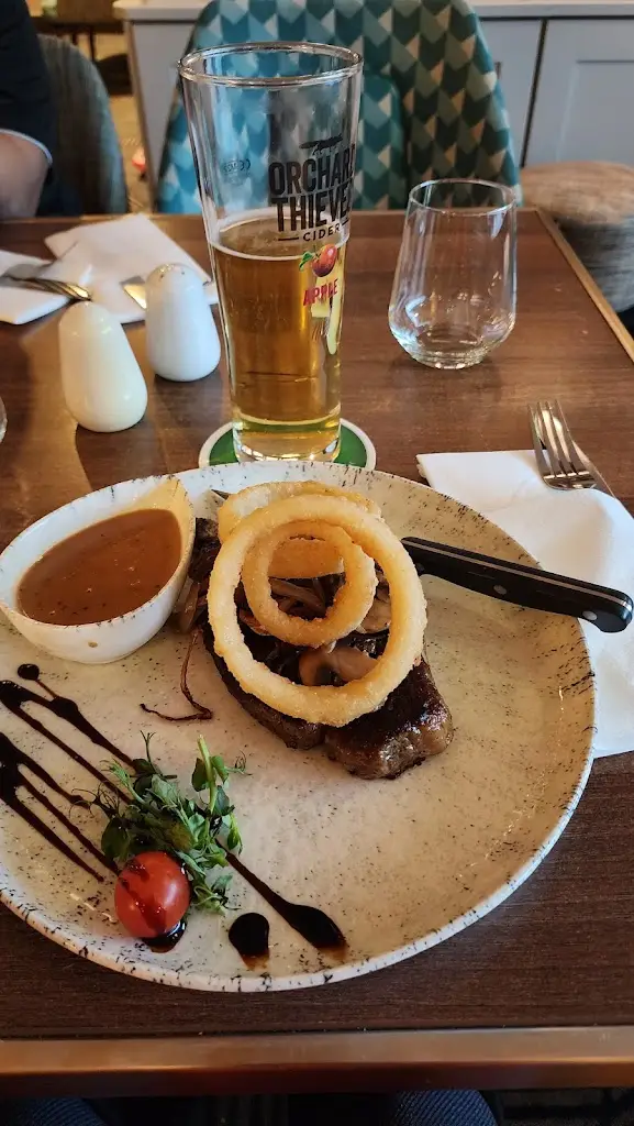 Menu_Hotel bar_Claremorris_image_4