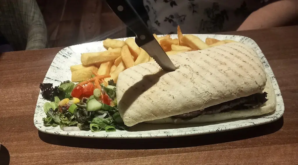 Menu_Hotel bar_Claremorris_image_8