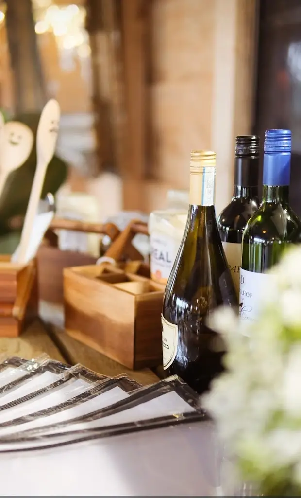 Pond Diner_Rathdowney_slider_image_2