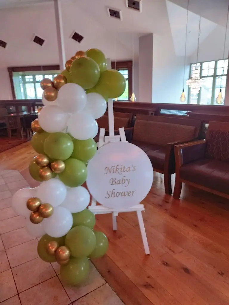 June Byrne_Baurnafea House_Rathcoole_Bewertung