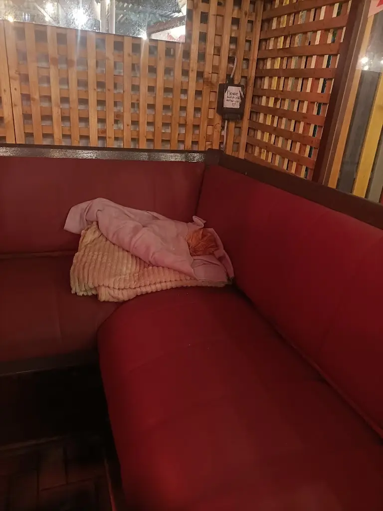 Linda Woods_Rathcoole Inn_Rathcoole_review