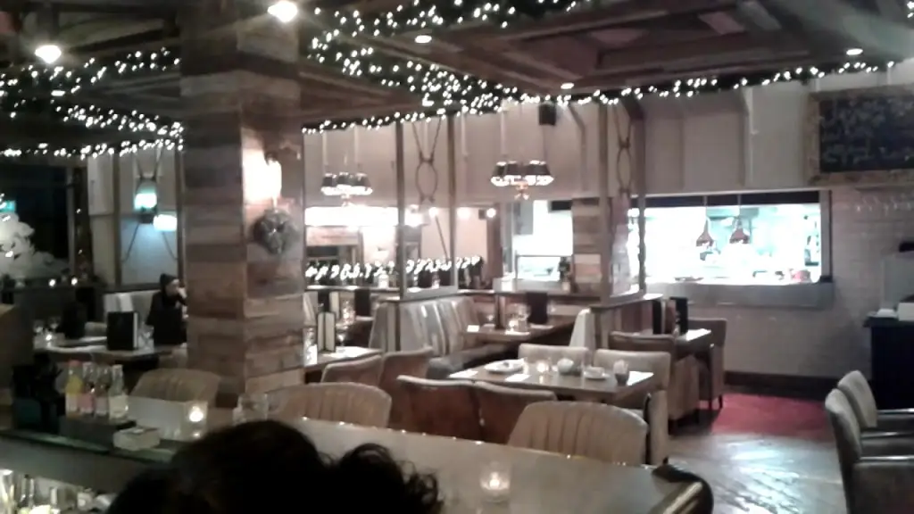 The Maple Tree_Rathcoole_slider_image_2