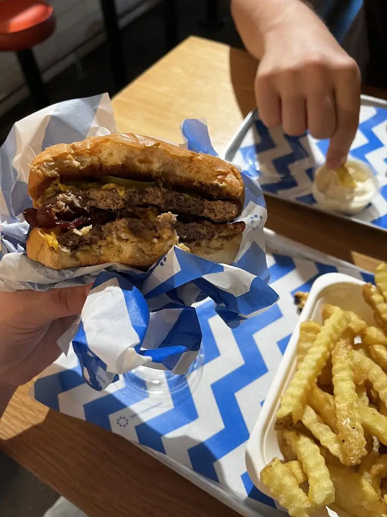 Gitta Dévai_BuJo Sandymount_Sandymount_review