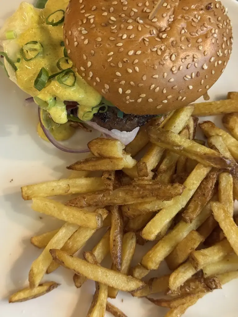 Christopher Svitok_Elephant & Castle_Sandyford_reseña