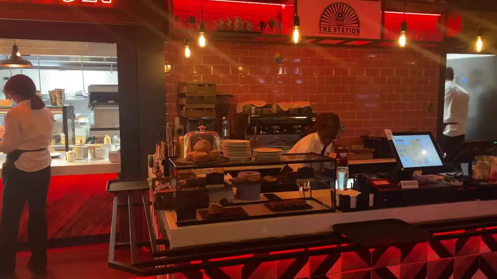 The Station at Molloys_Tallaght_slider_image_2