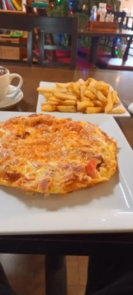 grant densem_Gourmet Shankill Cafe-Restaurant_Shankill_review