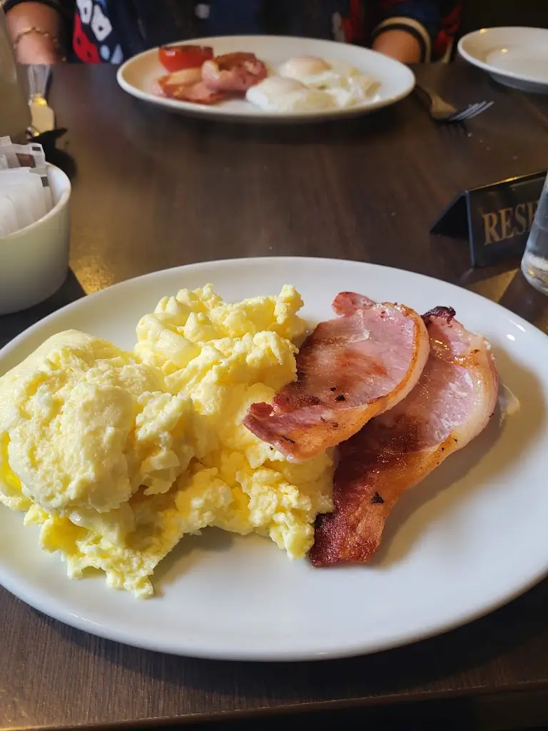 Grill House_Tullow_slider_image_1