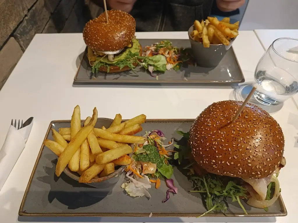 Aimee Molloy_Meet&fit_Tullamore_review