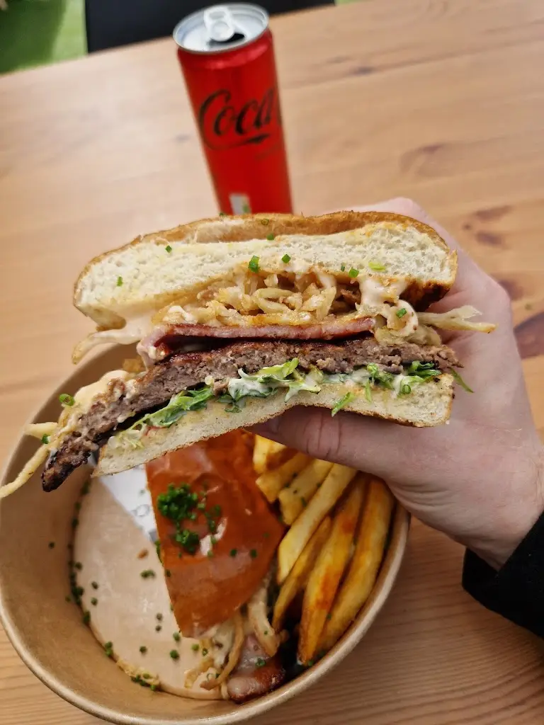 Menü_Graft@BruHub_Tullyallen_Bild_9