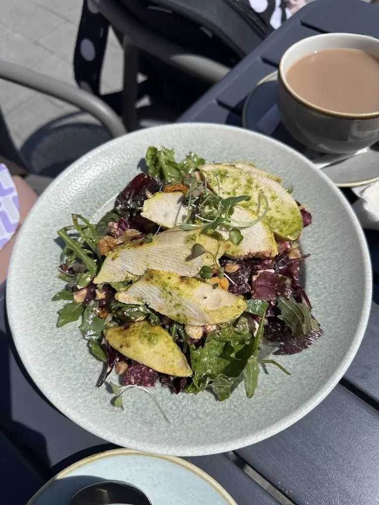 Viktor Marina_Village Coffee House_Templeogue_Bewertung