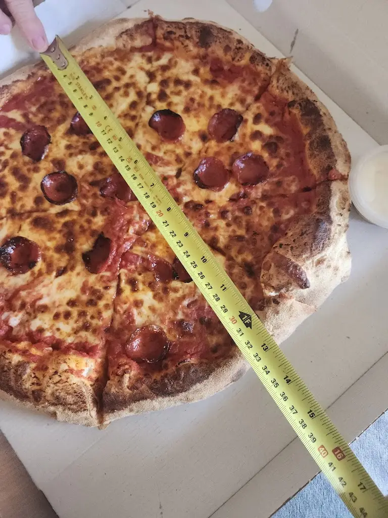 Gareth English_Silvios Templeogue_Templeogue_review