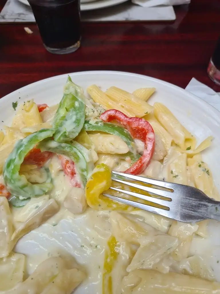 Aline Melo_O'Flynns Restaurant_Abbeyfeale_reseña