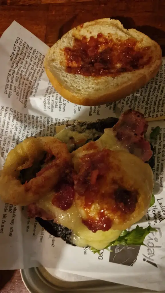 Drew Heron_Rosies Bar_Aghada_reseña