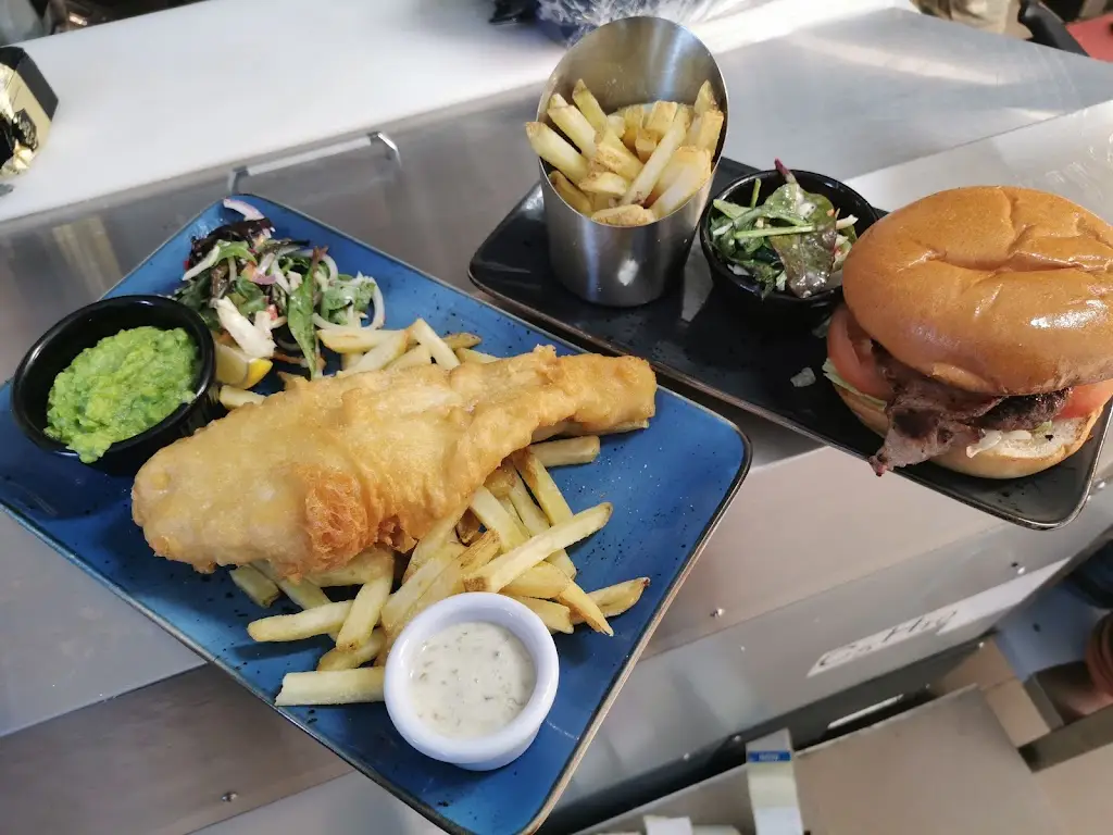 Mulcahy's Bar and Lounge_Caherconlish_slider_image_2