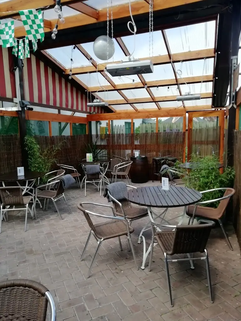 PaMcGrath's_Caherconlish_slider_image_1