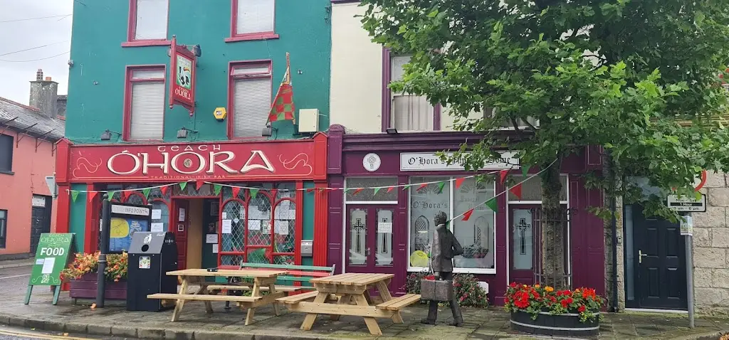 Tarot, Tatts and Tea_Teach O'Hora_Kiltamagh_review