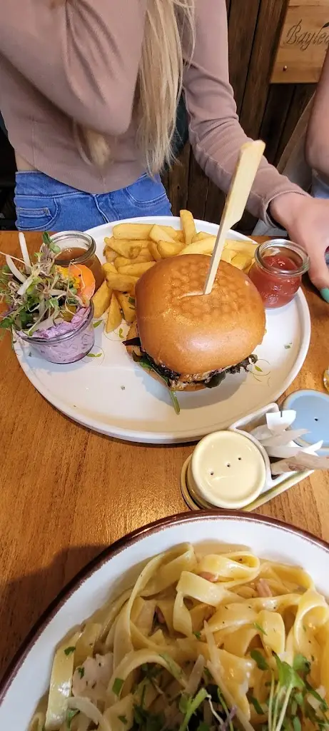 Kevin J_Bayleaf Bistro_Bandon_review