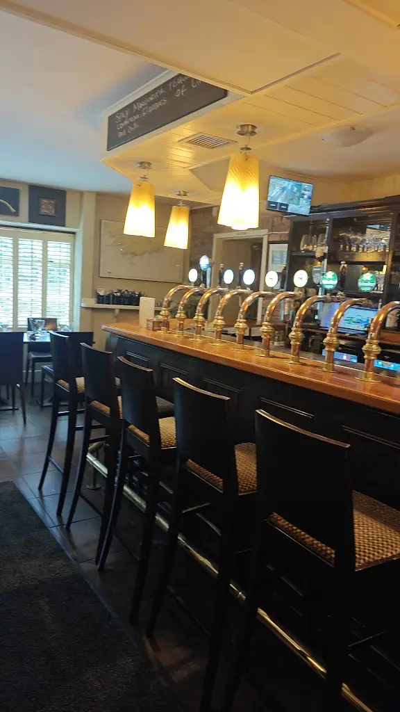 Poachers_Bandon_slider_image_2