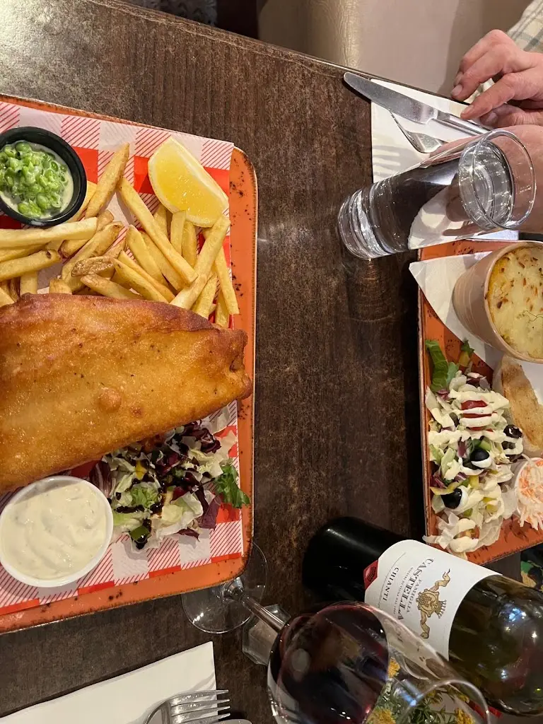 Anna Polishchuk_Blue Door Restaurant_Askeaton_reseña