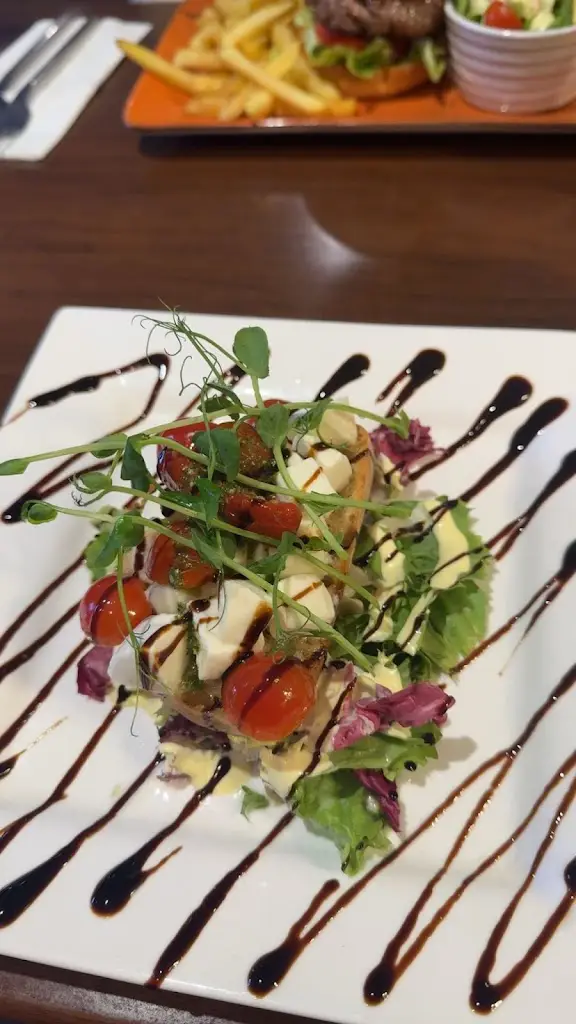 Brian Malone_Blue Door Restaurant_Askeaton_reseña