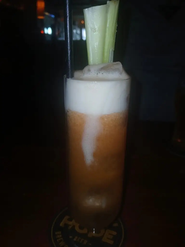 Jym Sparks_Blue Bar_Skerries_review