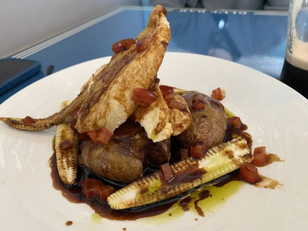 Jennifer Parsons_Blue Bar_Skerries_review