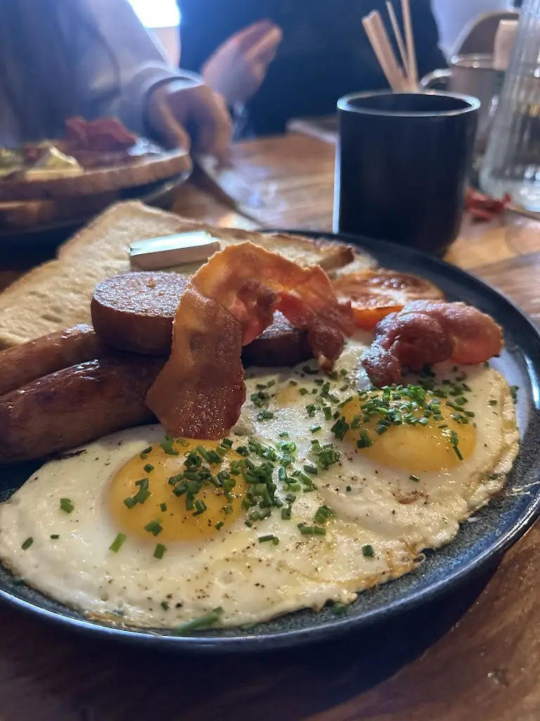 Root_Skerries_slider_image_2