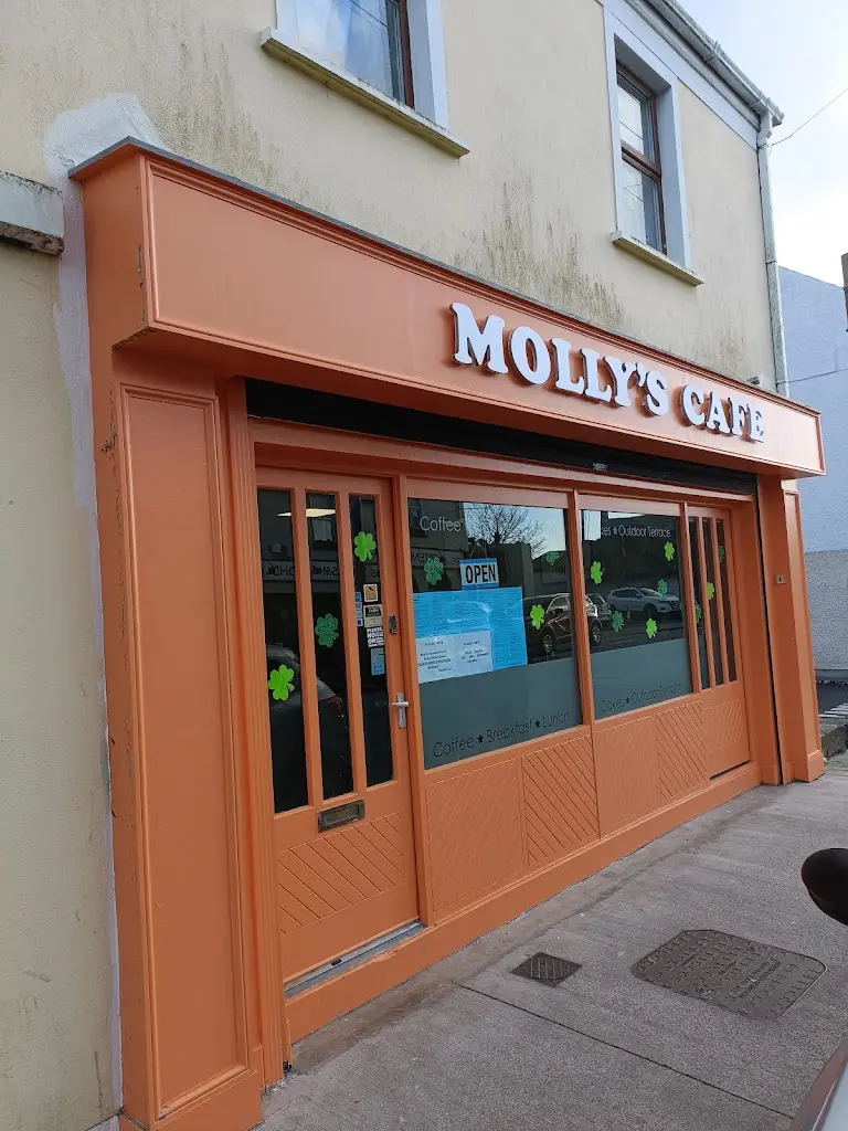 Eldo Alias_Molly's Cafe_Skerries_review