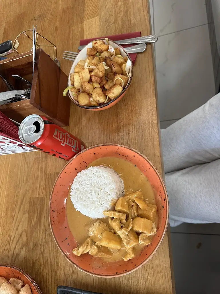 Ruby Moore Forbes_Camile Thai Skerries_Skerries_review
