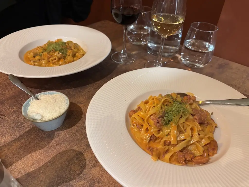 Patty P_Di Vino_Skerries_review