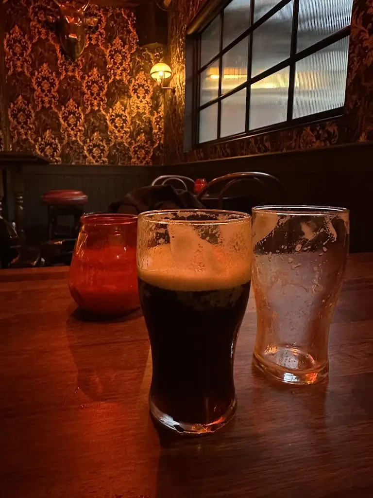 Sandipan Mandal_The Bus Bar_Skerries_recensione