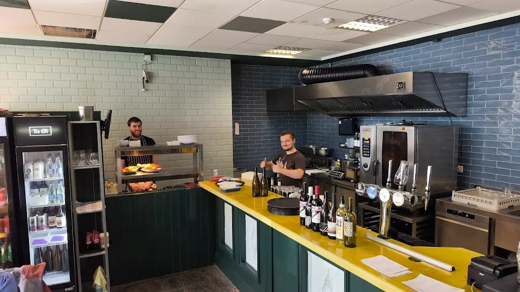 Guy's Seafood Bar Clifden_Clifden_slider_image_3