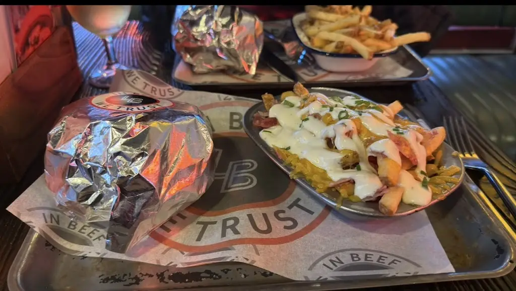 Niamh_Locke Burger Castletroy_Annacotty_reseña