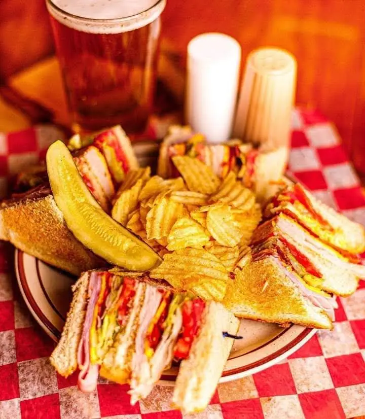 McAris Fish & Chips_Annacotty_slider_image_2