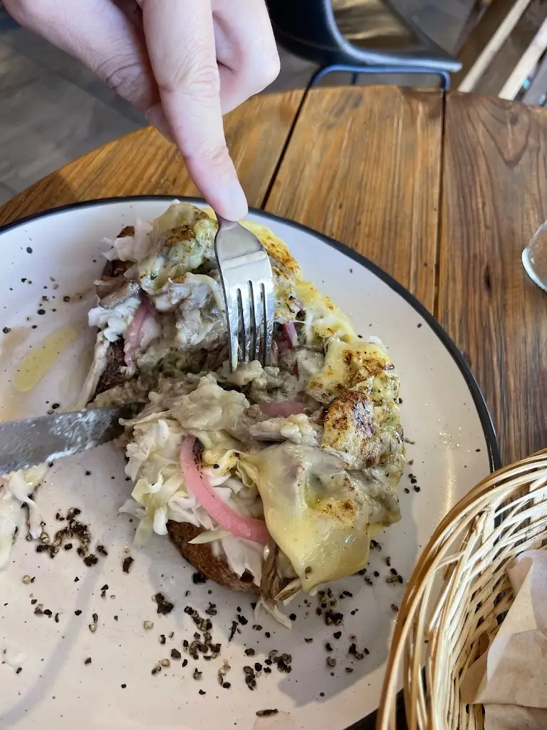 Menu_E J Kings Bar & Restaurant_Clifden_image_5