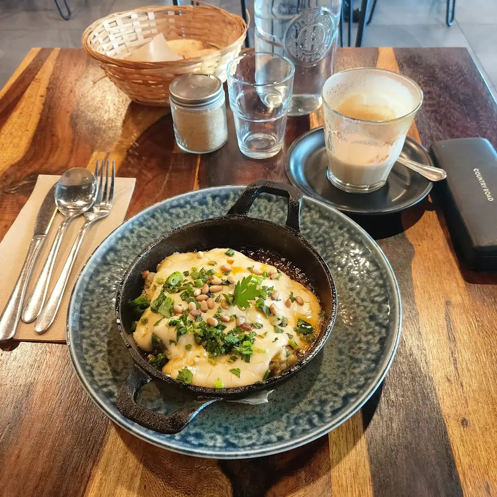 Menu_E J Kings Bar & Restaurant_Clifden_image_9