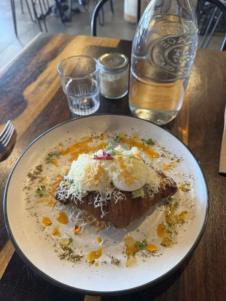 hazey_E J Kings Bar & Restaurant_Clifden_review