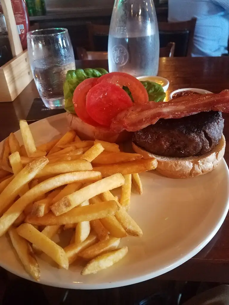 Menu_Neville's Cross Inn_Adare_image_9