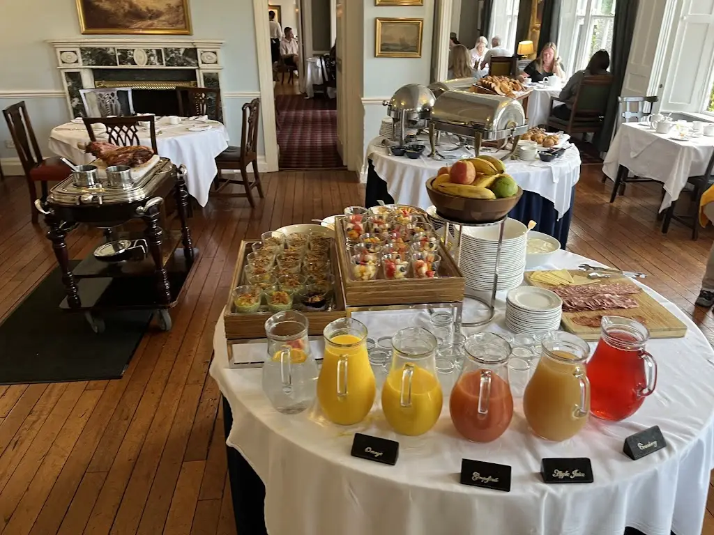 Timothy Brennan_The Maigue Restuarant_Adare_avis