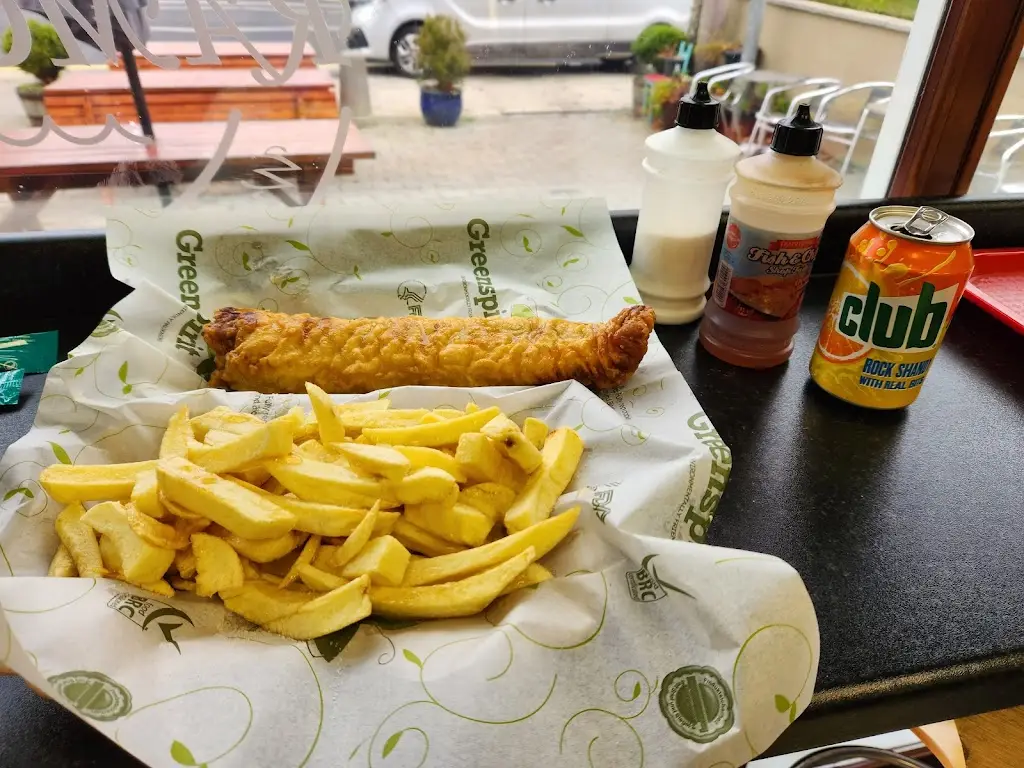 Peter Robinson_Ramona’s Take-Away Adare_Adare_review