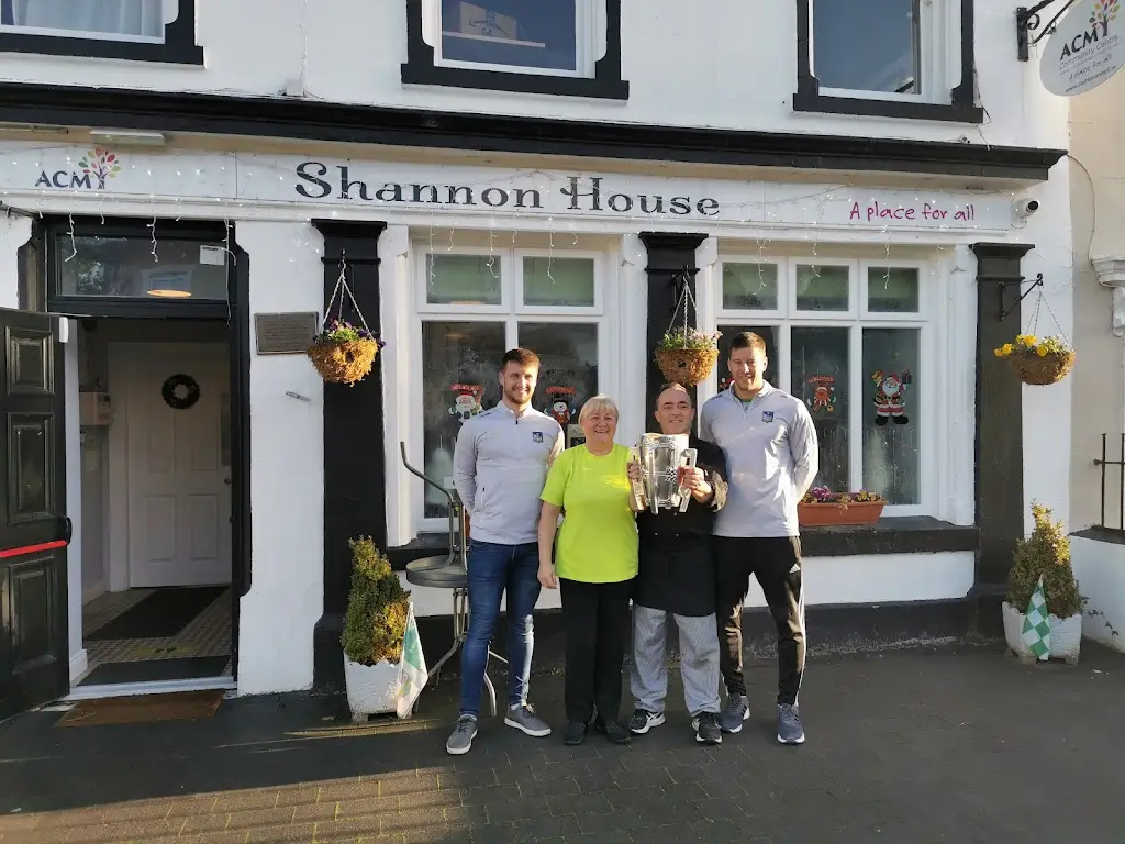 Shannon House Restaurant restaurante en Castleconnell