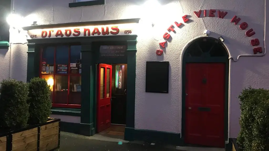 Bradshaw's Bar_Castleconnell_slider_image_1