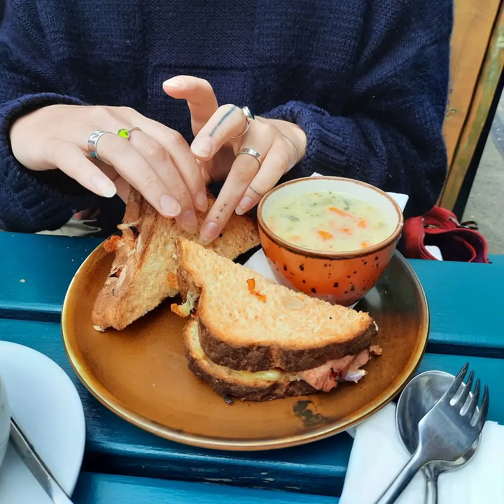 Lucia O'Donovan_Teasey's Bistro_Bantry_review