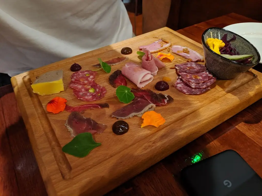 Kate Smith_Donemark West_Bantry_review