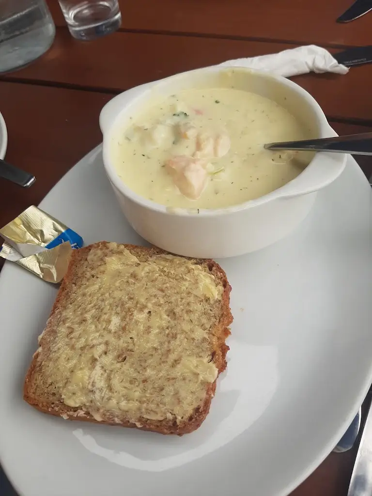 Menu_The Quays Bar_Bantry_image_1