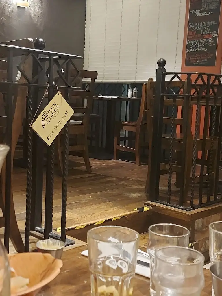 Laura Requena_The Brick Oven_Bantry_review