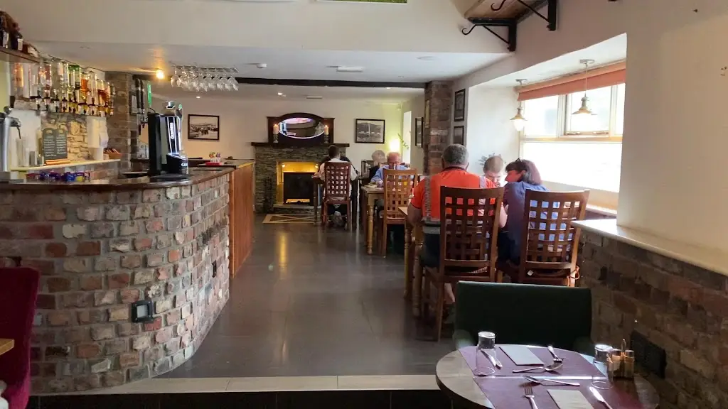 Cynthia Bennett_Willie Pas Bar & Restaurant_Bantry_review