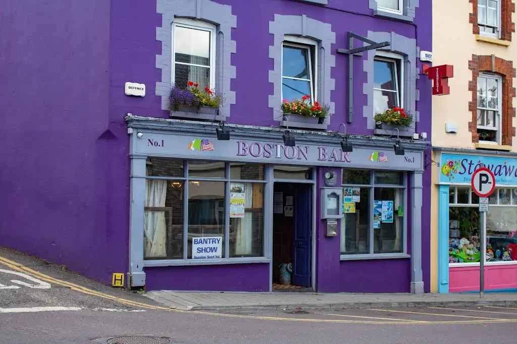 The Boston Bar restaurant à Bantry